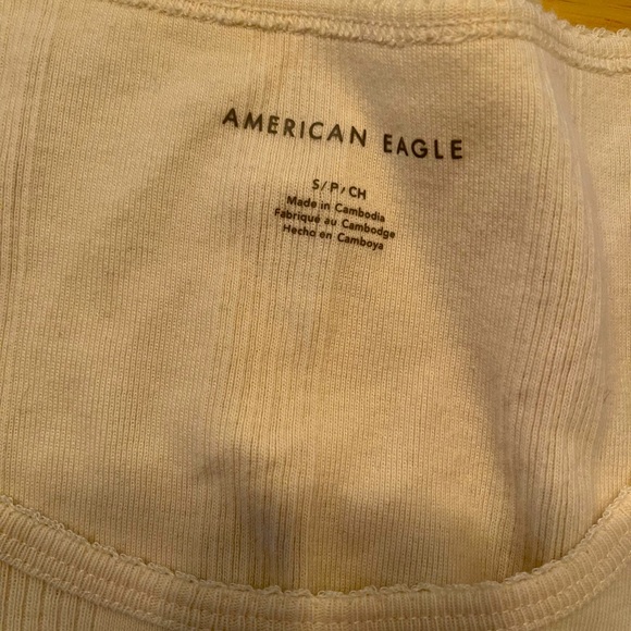 American Eagle White Cropped Tee Size S - Picture 3 of 4